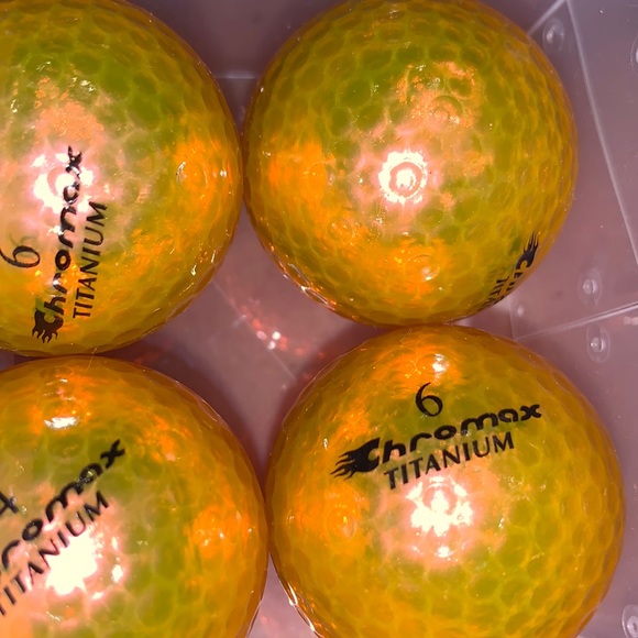 CHROMAX METALLIC Gold Golf balls NEW - Picture 3 of 7